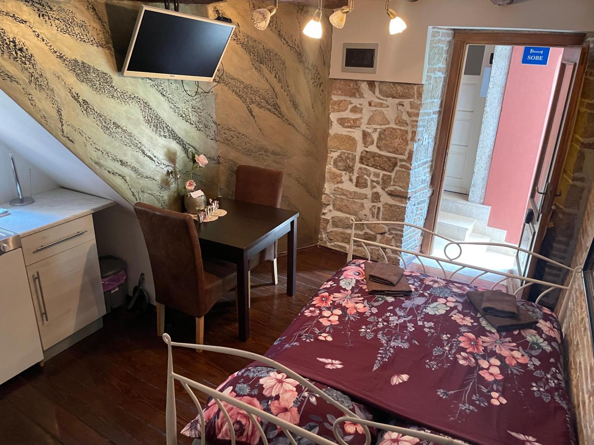 Rooms da Angelica old city Rovigno Esterno foto