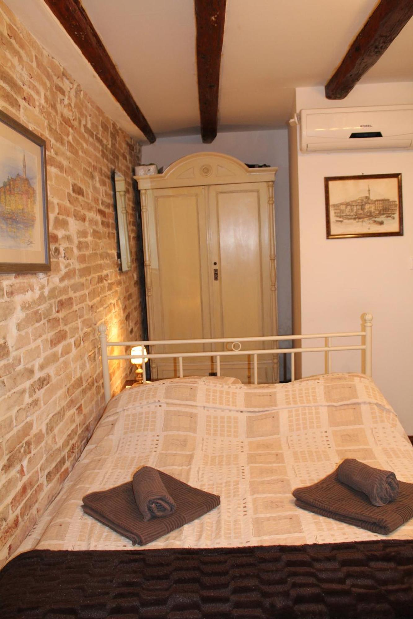 Rooms da Angelica old city Rovigno Esterno foto